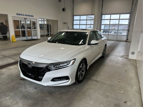 Used 2020 Honda Accord EX-L image 2