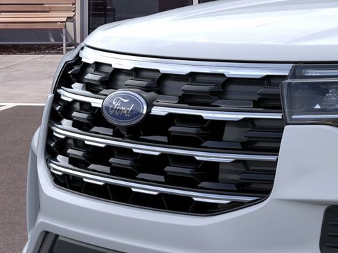 New 2026 Ford Explorer Active AWD/4WD image 17