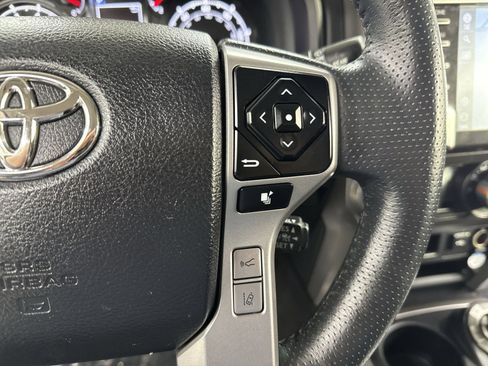 Used 2020 Toyota 4Runner SR5 Premium image 36