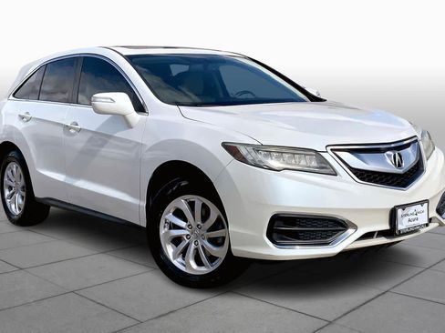 Used 2017 Acura RDX image 2