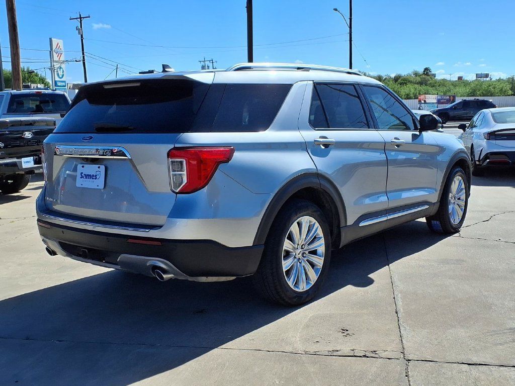 Used 2023 Ford Explorer Limited w/ Limited Technology Package RWD image 8