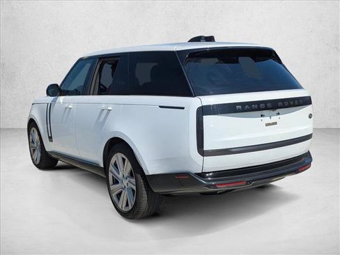 Used 2023 Land Rover Range Rover SE AWD/4WD image 7