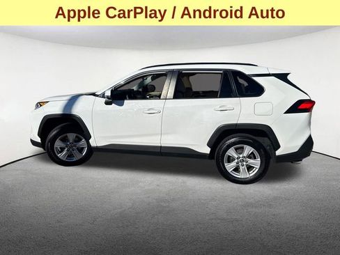 Used 2019 Toyota RAV4 XLE w/ Convenience Package image 9