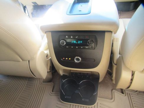 Used 2009 GMC Yukon 4WD Hybrid image 34