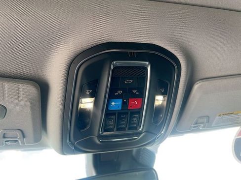 Used 2021 Jeep Grand Cherokee L Limited image 20