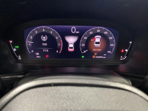 Used 2025 Honda Accord SE image 13