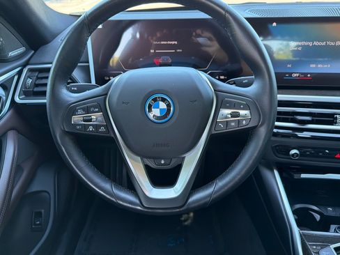Used 2023 BMW i4 eDrive35 RWD image 18