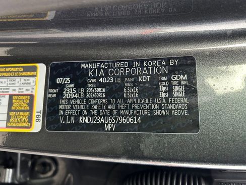 Used 2025 Kia Soul LX image 34