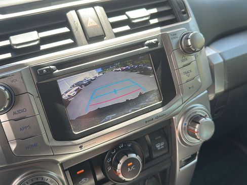 Used 2019 Toyota 4Runner SR5 AWD/4WD image 15