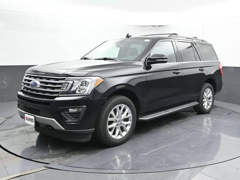 Used 2020 Ford Expedition XLT w/ Equipment Group 202A AWD/4WD image 7