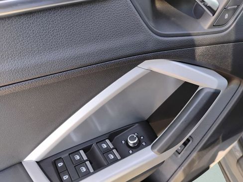 Used 2021 Audi Q3 2.0T Premium image 20