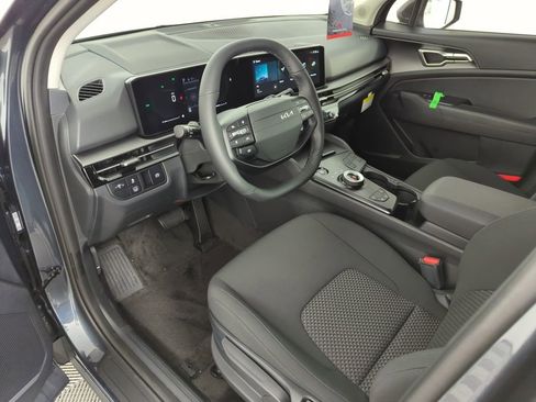 New 2026 Kia Sportage LX image 11