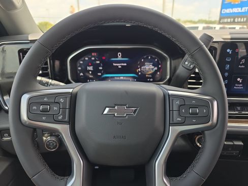 New 2026 Chevrolet Silverado 2500 LT w/ Trail Boss Package AWD/4WD image 19
