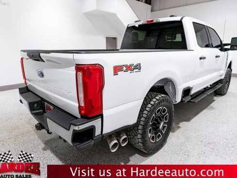 Used 2024 Ford F250 XLT w/ FX4 Off-Road Package AWD/4WD image 5