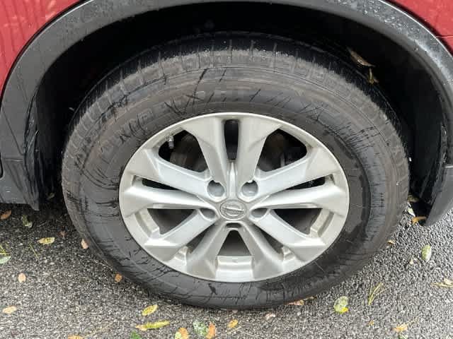 Used 2016 Nissan Rogue SV w/ SV Premium Package AWD/4WD image 5