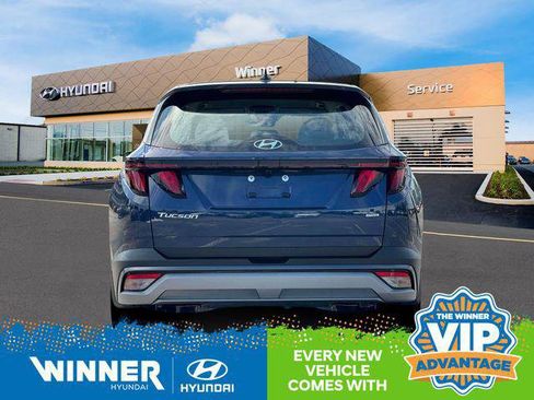 New 2026 Hyundai Tucson SE image 6