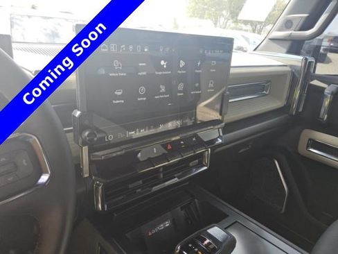 Used 2026 GMC Hummer EV SUV image 18