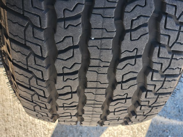Certified 2026 Toyota Tacoma SR5 AWD/4WD image 11