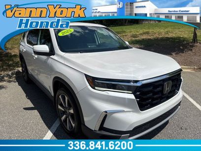 Certified 2025 Honda Pilot Touring