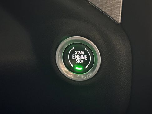 Certified 2023 GMC Sierra 2500 SLT w/ SLT Convenience Package image 28