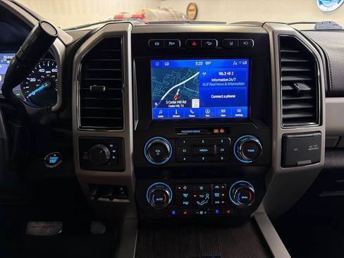 Used 2020 Ford F350 Lariat w/ Lariat Ultimate Package AWD/4WD image 20