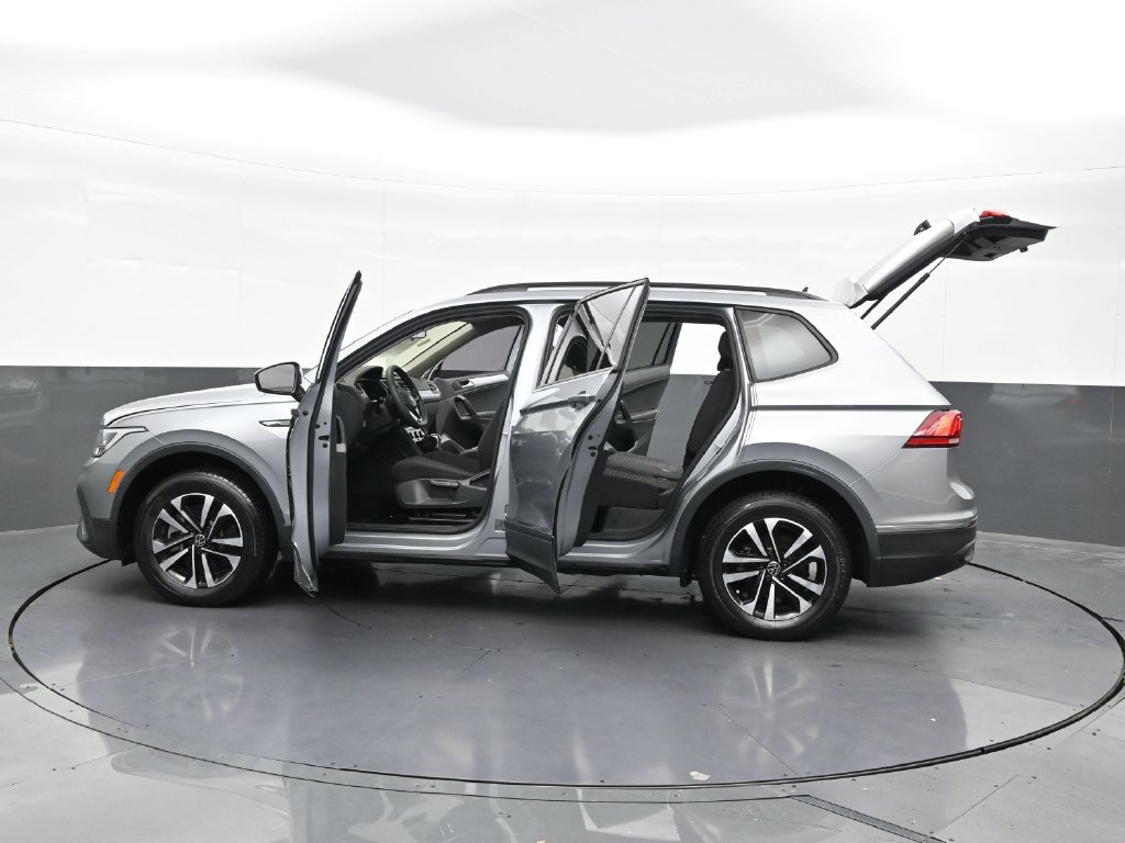 Used 2022 Volkswagen Tiguan S FWD image 33