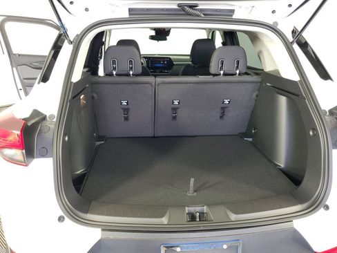 New 2026 Chevrolet TrailBlazer LS w/ LS Convenience Package image 31