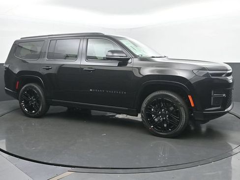 New 2026 Jeep Grand Wagoneer Limited AWD/4WD image 7