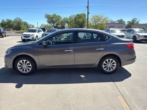 Used 2019 Nissan Sentra S w/ Appearance Package FWD image 6