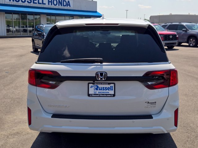New 2027 Honda Odyssey Elite image 10