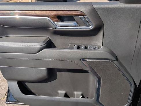 Certified 2024 GMC Sierra 1500 SLE image 14