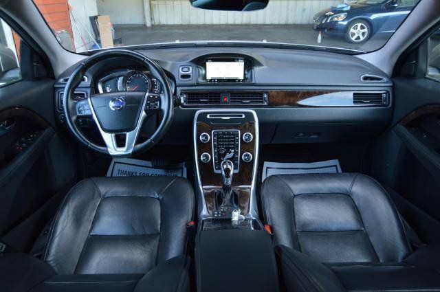Used 2016 Volvo XC70 T5 Premier w/ Proximity Package FWD image 56