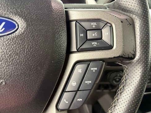 Used 2020 Ford F150 Raptor w/ Equipment Group 802A Luxury image 22