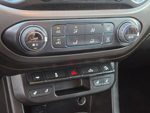 Certified 2021 GMC Canyon AT4 AWD/4WD image 22
