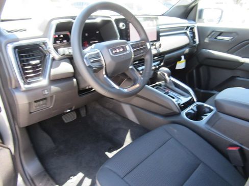 New 2026 GMC Canyon Elevation w/ Convenience Package RWD image 15