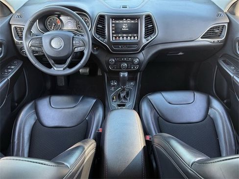 Used 2020 Jeep Cherokee Trailhawk w/ Comfort/Convenience Group image 11