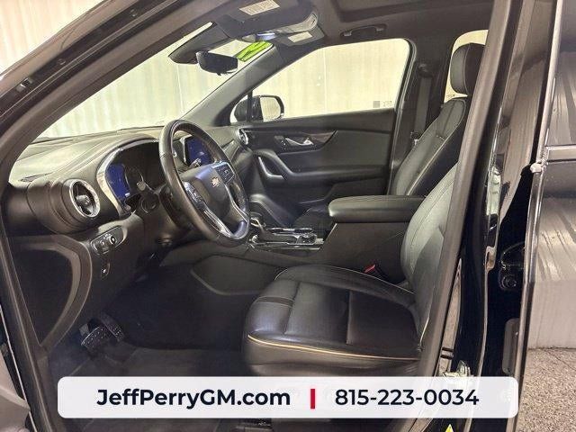 Used 2019 Chevrolet Blazer Premier w/ Sun and Wheels Package AWD/4WD image 13