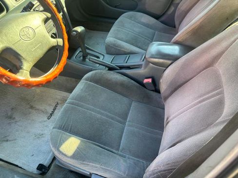 Used 2000 Toyota Camry LE image 19