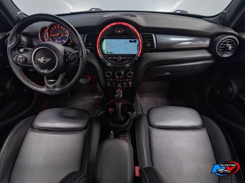 Used 2018 MINI Cooper S FWD image 2