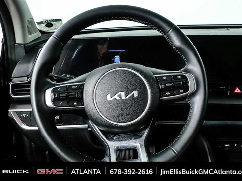 Used 2024 Kia Sportage EX FWD image 8