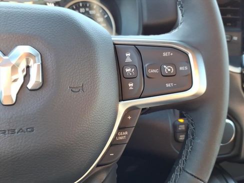 New 2026 RAM 1500 Big Horn AWD/4WD image 13