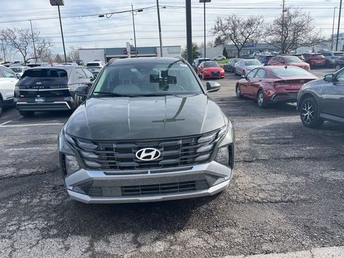 Used 2025 Hyundai Tucson SEL image 1