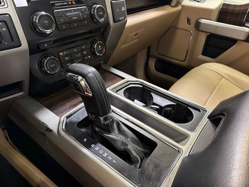 Used 2015 Ford F150 Lariat w/ Equipment Group 501A Mid RWD image 22