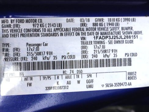 Used 2018 Ford Focus Titanium w/ Titanium Technology Package FWD image 46