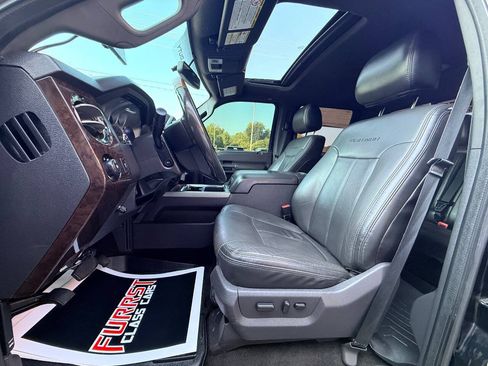 Used 2016 Ford F250 Platinum w/ Snow Plow Prep Package AWD/4WD image 22