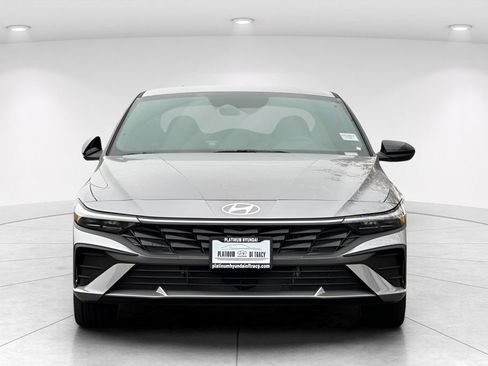 New 2026 Hyundai Elantra SEL FWD image 6