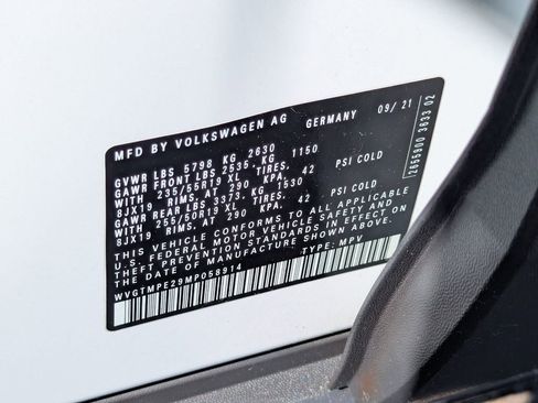 Used 2021 Volkswagen ID.4 Pro S RWD image 39
