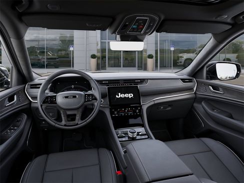 New 2025 Jeep Grand Cherokee Overland w/ Adv Protech Group III image 14