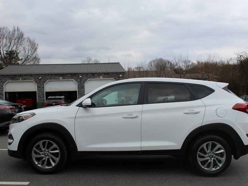 Used 2016 Hyundai Tucson SE image 9