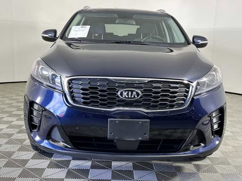 Used 2020 Kia Sorento LX w/ LX I4 Convenience Package image 3